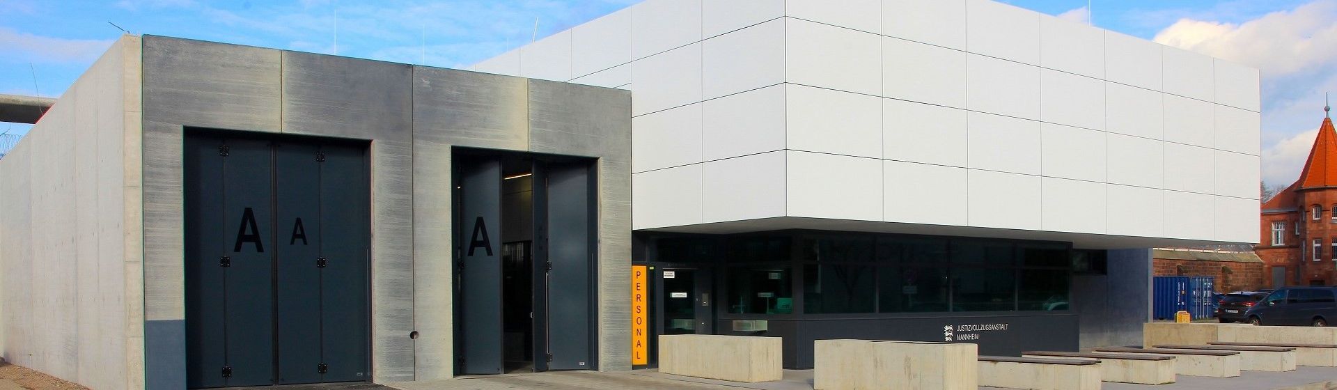 Justizvollzugsanstalt Mannheim Außenansicht 